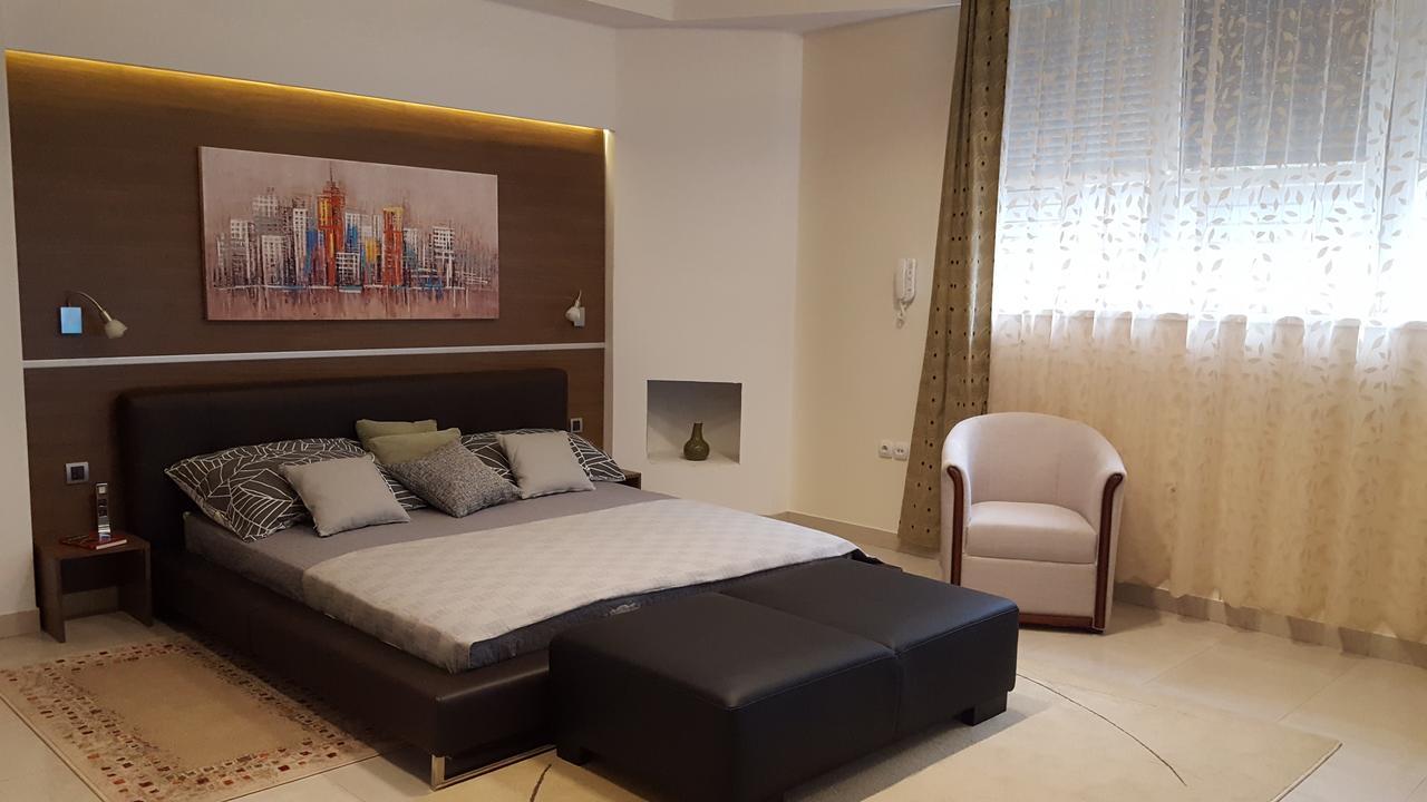 Apartamento Centar Lux Vrsac Exterior foto