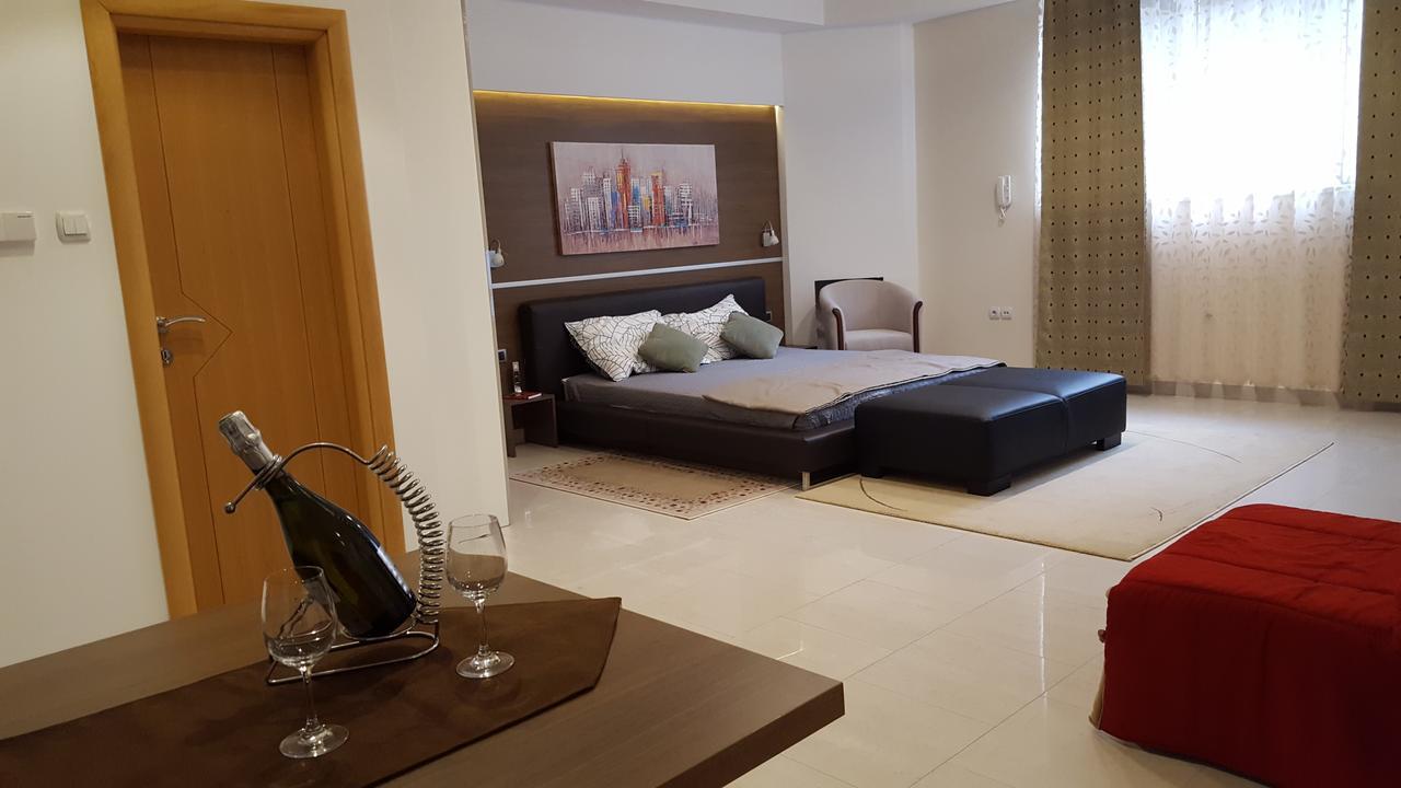 Apartamento Centar Lux Vrsac Exterior foto