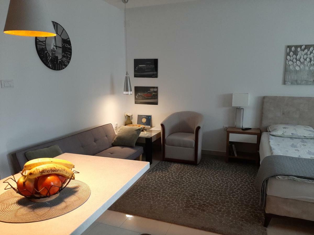 Apartamento Centar Lux Vrsac Exterior foto